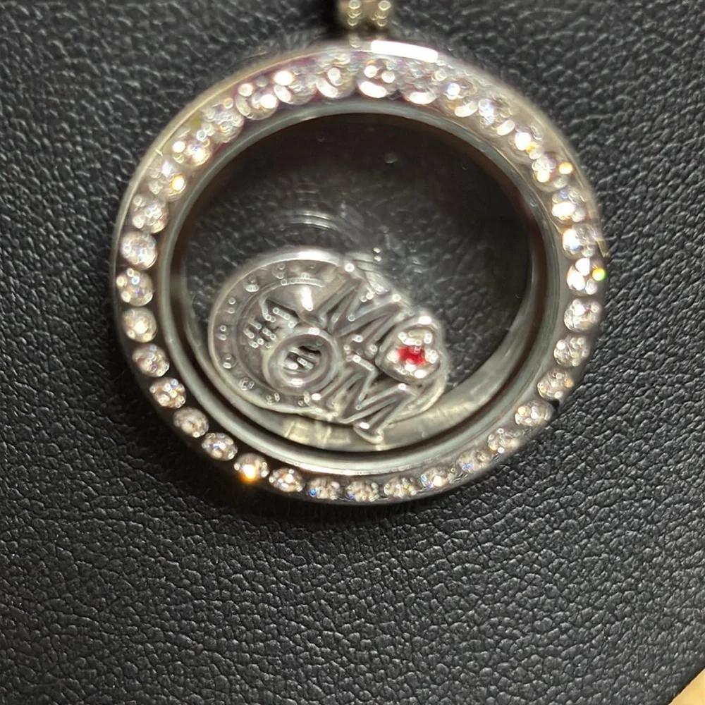 IBB Floating Charm #1 Mom Pendant Stainless Steel Charm Round Necklace